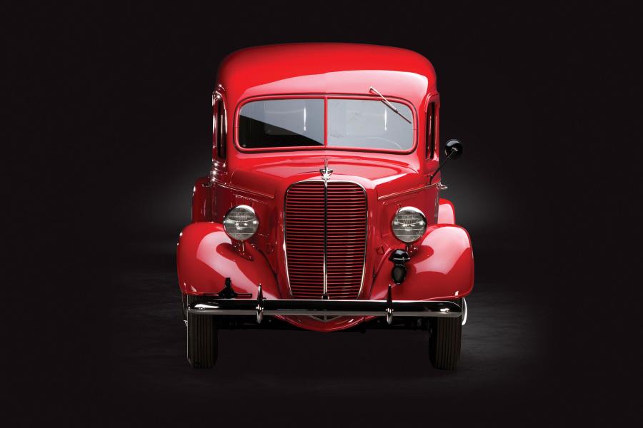  Ford V8 Panel Delivery 1937 года  (фото 9 из 14)